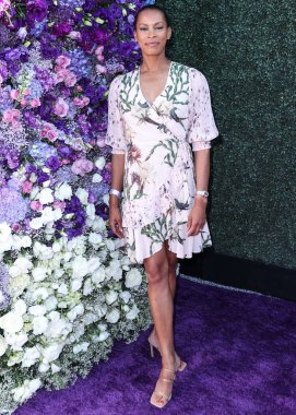 Amerikalı aktris Kearran Giovanni, 18 Haziran 2022 'de ABD' nin Kaliforniya eyaletinin Los Angeles şehrinde RJ 'nin yerinde düzenlenen HollyRod Vakfı' nın Özel Bakım 2022 Gala 'sına geldi..