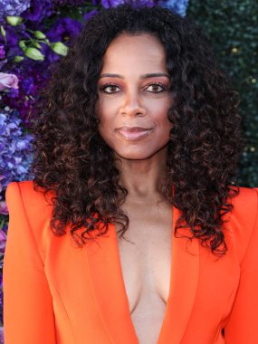 Amerikalı muhabir Nischelle Turner, 18 Haziran 2022 'de ABD' nin Kaliforniya eyaletinin Los Angeles şehrinde RJ 'in yerinde düzenlenen HollyRod Vakfı' nın 2022 sayılı Özel Bakım Galasına geldi..