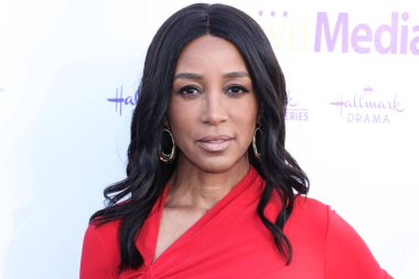 Amerikalı televizyon sunucusu Shaun Robinson, 18 Haziran 2022 'de Los Angeles, Kaliforniya' da RJ 'nin Yeri' nde düzenlenen HollyRod Vakfı 'nın 2022 Gala' sına geldi..