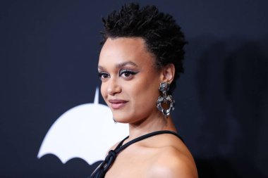 Kanadalı aktris Britne Oldford, Netflix 'in 