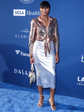 Amerikalı televizyon karakteri EJ Johnson, Los Angeles Dodgers Vakfı 'na (LADF) 16 Haziran 2022 tarihinde Dodger Stadyumu' nda düzenlenen yıllık Mavi Elmas Galası 'na geldi.. 