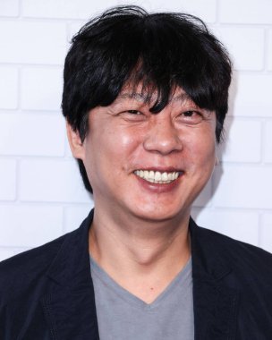 Güney Kore görsel efekt şefi Cheong Jai-hoon, Netflix 'in Los Angeles FYSEE FYSEE özel etkinliğine 12 Haziran 2022 tarihinde Los Angeles, Kaliforniya, ABD' deki Raleigh Stüdyolarında geldi.. 