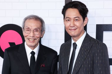 Güney Koreli aktörler O Yeong-su (Oh Young-soo) ve Lee Jung-jae, Netflix 'in Los Angeles FYSEE FYSEE özel etkinliğine 12 Haziran 2022' de Los Angeles, Kaliforniya 'da katıldılar.. 
