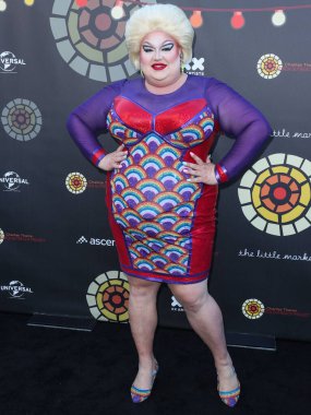 Drag queen Eureka O 'Hara, 11 Haziran 2022' de Universal City, Los Angeles, Kaliforniya, ABD 'de düzenlenen Charlize Theron Africa Yardım Projesine (CTAOP) ulaştı.. 