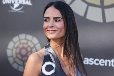 Amerikalı aktris Jordana Brewster, 11 Haziran 2022 'de Universal Studios Backlot' ta düzenlenen Charlize Theron Africa Yardım Projesine (CTAOP) geldi.