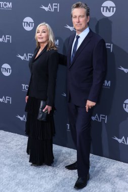 Amerikalı aktris Bo Derek ve Amerikalı aktör John Corbett, 9 Haziran 2022 'de Hollywood, Los Angeles, Kaliforniya, ABD' de düzenlenen Dolby Tiyatrosu 'nda düzenlenen 48. Yıllık AFI Yaşam Başarı Ödülüne geldiler..