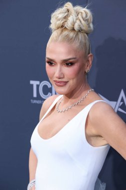 Amerikalı şarkıcı Gwen Stefani, 9 Haziran 2022 'de Dolby Tiyatrosu' nda düzenlenen 48. AFI Yaşam Boyu Başarı Ödülüne ulaştı..