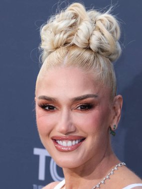 Amerikalı şarkıcı Gwen Stefani, 9 Haziran 2022 'de Dolby Tiyatrosu' nda düzenlenen 48. AFI Yaşam Boyu Başarı Ödülüne ulaştı..