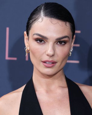 Brezilyalı aktris Isis Valverde, 9 Haziran 2022 'de Hollywood, Los Angeles, Kaliforniya, ABD' de düzenlenen Dolby Tiyatrosu 'nda düzenlenen 48. AFI Yaşam Başarı Ödülüne layık görüldü.. 