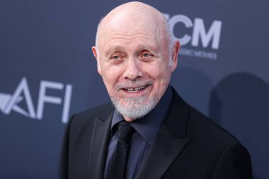 Amerikalı karakter oyuncusu Hector Elizondo, 9 Haziran 2022 'de Dolby Tiyatrosu' nda düzenlenen 48. AFI Yaşam Boyu Başarı Ödülüne ulaştı.. 