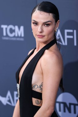 Brezilyalı aktris Isis Valverde, 9 Haziran 2022 'de Hollywood, Los Angeles, Kaliforniya, ABD' de düzenlenen Dolby Tiyatrosu 'nda düzenlenen 48. AFI Yaşam Başarı Ödülüne layık görüldü..