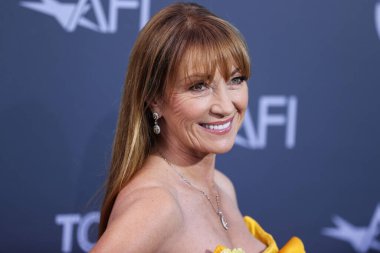 İngiliz-Amerikan aktris Jane Seymour, 9 Haziran 2022 'de Dolby Tiyatrosu' nda düzenlenen 48. AFI Yaşam Boyu Başarı Ödülüne katıldı..
