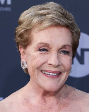 İngiliz aktris Julie Andrews, 9 Haziran 2022 'de Hollywood, Los Angeles, Kaliforniya, ABD' de düzenlenen Dolby Tiyatrosu 'nda düzenlenen 48..