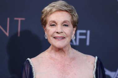 İngiliz aktris Julie Andrews, 9 Haziran 2022 'de Hollywood, Los Angeles, Kaliforniya, ABD' de düzenlenen Dolby Tiyatrosu 'nda düzenlenen 48..