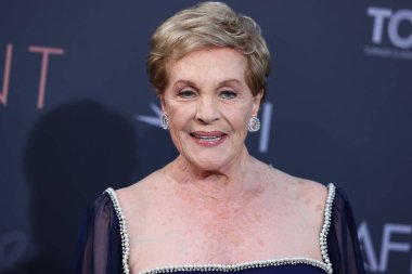 İngiliz aktris Julie Andrews, 9 Haziran 2022 'de Hollywood, Los Angeles, Kaliforniya, ABD' de düzenlenen Dolby Tiyatrosu 'nda düzenlenen 48..