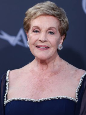 İngiliz aktris Julie Andrews, 9 Haziran 2022 'de Hollywood, Los Angeles, Kaliforniya, ABD' de düzenlenen Dolby Tiyatrosu 'nda düzenlenen 48..