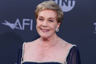 İngiliz aktris Julie Andrews, 9 Haziran 2022 'de Hollywood, Los Angeles, Kaliforniya, ABD' de düzenlenen Dolby Tiyatrosu 'nda düzenlenen 48.. 