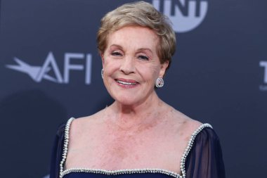 İngiliz aktris Julie Andrews, 9 Haziran 2022 'de Hollywood, Los Angeles, Kaliforniya, ABD' de düzenlenen Dolby Tiyatrosu 'nda düzenlenen 48..
