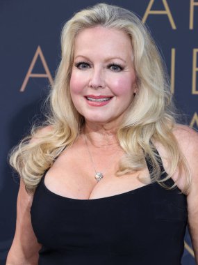 Amerikalı eski aktris Kym Karath, 9 Haziran 2022 'de Dolby Tiyatrosu' nda düzenlenen 48. AFI Yaşam Boyu Başarı Ödülüne layık görüldü..