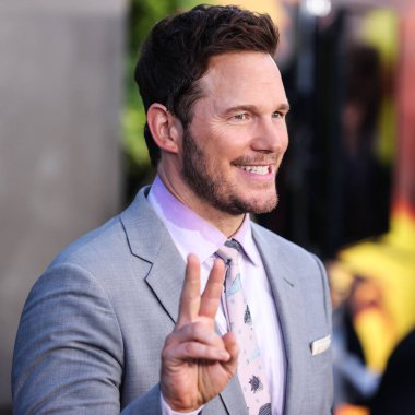 Amerikalı aktör Chris Pratt, 6 Haziran 2022 'de Hollywood, Los Angeles, Kaliforniya, ABD' de bulunan TCL Çin Tiyatrosu IMAX 'te düzenlenen Universal Pictures' ın 'Jurassic World Dominion' filminin Los Angeles galasına geldi..