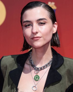 Amerikalı aktris Quinn Shephard, 5 Haziran 2022 'de Santa Monica, Los Angeles, Kaliforniya' da düzenlenen The Barker Hangar 'da düzenlenen 2022 MTV Film ve TV Ödülleri' ne geldi..