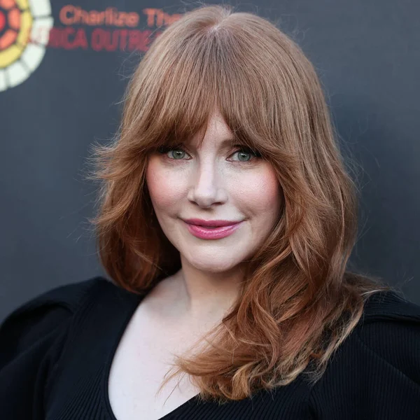American Actress Bryce Dallas Howard Arrives Charlize Theron Africa Outreach — Stock Photo, Image
