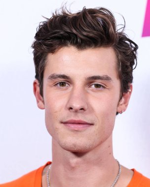 Kanadalı şarkıcı ve söz yazarı Shawn Mendes, 4 Haziran 2022 'de Carson, Los Angeles, Kaliforniya' da düzenlenen Wango Radyosu 'na katılmaktadır..