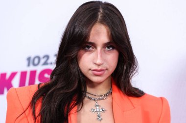 Kanadalı şarkıcı-söz yazarı Tate McRae, 4 Haziran 2022 'de Carson, Los Angeles, Kaliforniya' da düzenlenen Wango Radyosu 'na katılmaktadır.. 