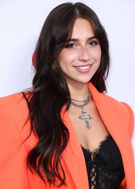 Kanadalı şarkıcı-söz yazarı Tate McRae, 4 Haziran 2022 'de Carson, Los Angeles, Kaliforniya' da düzenlenen Wango Radyosu 'na katılmaktadır.. 