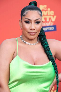 5 Haziran 'da yayınlanan bu resimde, Amerikalı şarkıcı ve söz yazarı Bridget Kelly 2022 MTV Film ve TV Ödülleri' ne ulaştı: Santa Monica, Los Angeles, Kaliforniya, ABD 'deki Barker Hangar' da UNSCRIPTED.