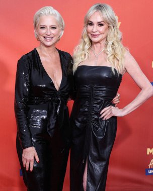 5 Haziran 'da yayınlanan bu resimde Dorinda Medley ve Taylor Armstrong 2022 MTV Film ve TV Ödülleri' ne geldiler: Santa Monica, Los Angeles, Kaliforniya, ABD 'deki Barker Hangar' da UNSCRIPTED. 