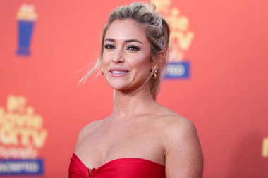 5 Haziran 'da yayınlanan bu resimde, Amerikan televizyon karakteri Kristin Cavallari 2022 MTV Film ve TV Ödülleri' ne ulaştı: Santa Monica, Los Angeles, Kaliforniya, ABD 'deki Barker Hangar' da UNSCRIPTED. 