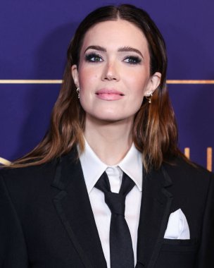 Amerikalı şarkıcı / aktris Mandy Moore, 25 Mayıs 2022 'de NBCUniversal' in FYC Kapanış Gecesi Müzik Etkinliği 'ne Hollywood, Los Angeles, Kaliforniya, ABD' deki NBCU FYC House 'a geldi.. 