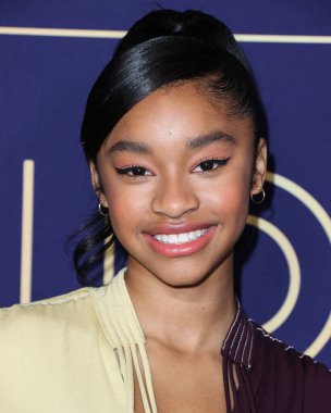 Amerikalı aktris Akira Akbar, NBCUniversal 'in' Bel-Air 'etkinliğine 24 Mayıs 2022' de Hollywood, Los Angeles, Kaliforniya, ABD 'deki NBCU FYC House' a geldi..