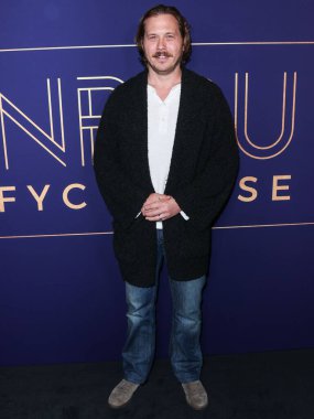 Amerikalı aktör Scott MacArthur, 23 Mayıs 2022 'de NBCU FYC Binası' nda düzenlenen NBCUniversal 'in FYC etkinliğine katıldı.. 