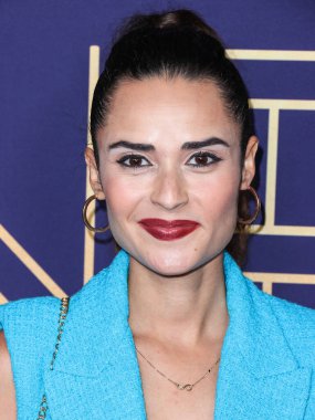 Amerikalı aktris Stephanie Nogueras, 23 Mayıs 2022 'de Hollywood, Los Angeles, Kaliforniya, ABD' deki NBCU FYC binasında düzenlenen NBCUniversal 'in 