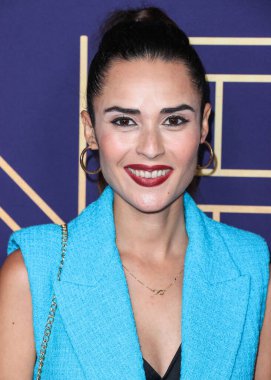 Amerikalı aktris Stephanie Nogueras, 23 Mayıs 2022 'de Hollywood, Los Angeles, Kaliforniya, ABD' deki NBCU FYC binasında düzenlenen NBCUniversal 'in 