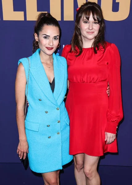 Amerikalı aktris Stephanie Nogueras ve Avustralyalı aktris Claudia O 'Doherty, 23 Mayıs 2022' de ABD 'nin Los Angeles, Kaliforniya, ABD' deki NBCU FYC Binası 'nda düzenlenen NBCUniversal' in 