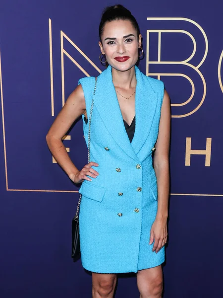 Amerikalı aktris Stephanie Nogueras, 23 Mayıs 2022 'de Hollywood, Los Angeles, Kaliforniya, ABD' deki NBCU FYC binasında düzenlenen NBCUniversal 'in 