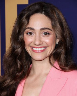 Amerikalı aktris Emmy Rossum, 21 Mayıs 2022 'de NBCU FYC Binası' nda düzenlenen NBCUniversal 'in FYC etkinliğine katıldı..