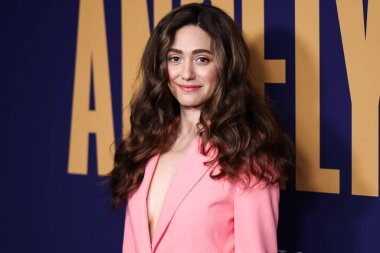 Amerikalı aktris Emmy Rossum, 21 Mayıs 2022 'de NBCU FYC Binası' nda düzenlenen NBCUniversal 'in FYC etkinliğine katıldı..