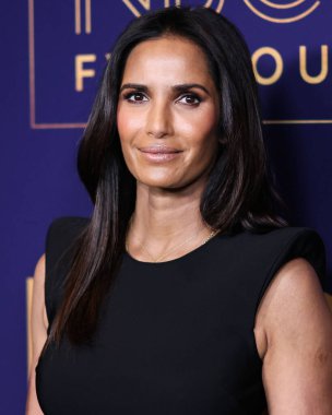 Hint-Amerikan yazar Padma Lakshmi, 21 Mayıs 2022 'de Hollywood, Los Angeles, Kaliforniya, ABD' deki NBCU FYC binasında düzenlenen NBCUniversal 'in' Top Chef 'etkinliğine geldi..