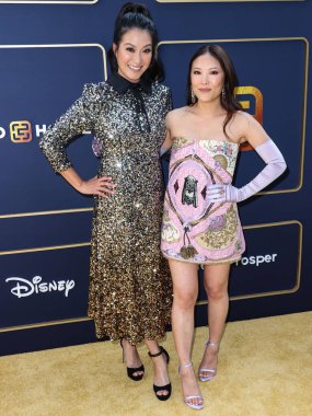 Kara Wang ve Ally Maki, Gold House 'un ilk Altın Çağı 2022' ye geldiler: 21 Mayıs 2022 'de Vibiana' da düzenlenen Yeni Altın Çağı, Los Angeles, Kaliforniya, ABD.