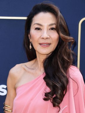 Malezyalı aktris Michelle Yeoh, Gold House 'un ilk Altın Çağı 2022' ye geldi: 21 Mayıs 2022 'de Vibiana' da düzenlenen Yeni Altın Çağ, Los Angeles, Kaliforniya, ABD.