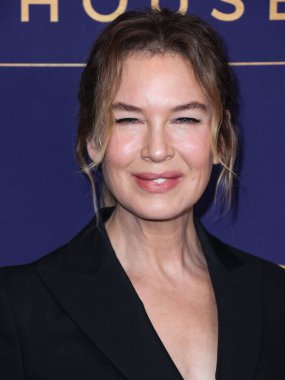 Amerikalı aktris Rene Zellweger (Renee Zellweger), 18 Mayıs 2022 'de NBCU FYC Binası' nda düzenlenen NBCUniversal 'in FYC etkinliğine katıldı..