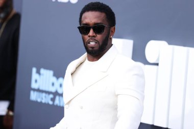Amerikalı rapçi Diddy (Sean Combs), 15 Mayıs 2022 'de MGM Grand Garden Arena' da düzenlenen 2022 Billboard Müzik Ödülleri 'ne geldi.. 