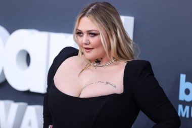 American singer-songwriter Elle King arrives at the 2022 Billboard Music Awards held at the MGM Grand Garden Arena on May 15, 2022 in Las Vegas, Nevada, United States. 