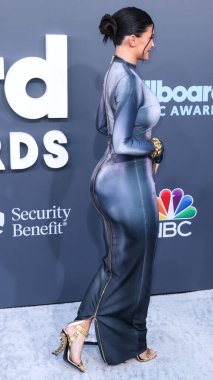 Balmain giyen Amerikalı model Kylie Jenner, 15 Mayıs 2022 'de MGM Grand Garden Arena' da düzenlenen 2022 Billboard Müzik Ödülleri 'ne ulaştı..