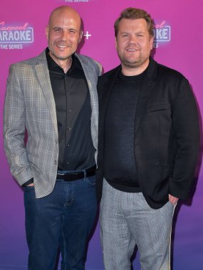 Yapımcı Eric Pankowski ve İngiliz aktör / televizyon sunucusu James Corden, 12 Mayıs 2022 'de NeueHouse Hollywood' da düzenlenen CBS 'The Late Late Show With James Corden' ve Apple TV + 's Carpool Karaoke: The Series' adlı programa geldiler.