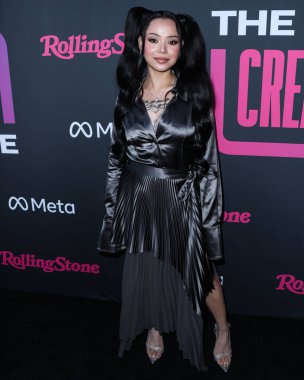 Filipinli-Amerikalı şarkıcı Bella Poarch, 12 Mayıs 2022 'de Beverly Hills, Los Angeles, Kaliforniya, ABD' deki Hearst Estate 'te düzenlenen Rolling Stone ve Meta Açılış Yaratıcıları Sayısı' na geldi..